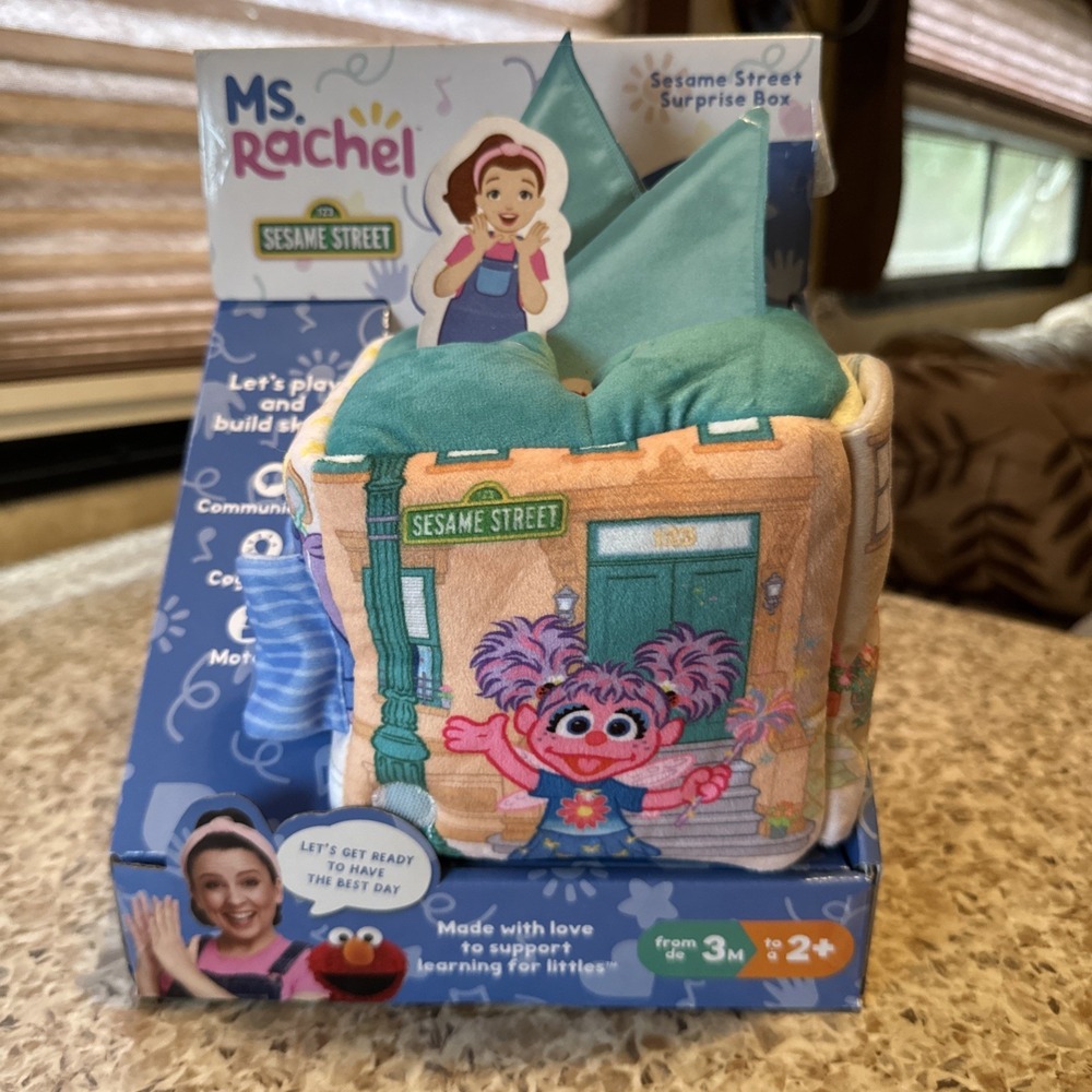 Ms. Rachel Sesame Street Surprise Learning Box with Plush Elmo & Ms. Rachel
